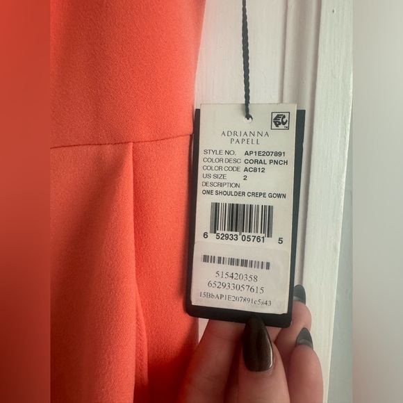 Adrianna Papel One shoulder Crepe Gown Coral NWT SIZE 2 - Picture 5 of 8